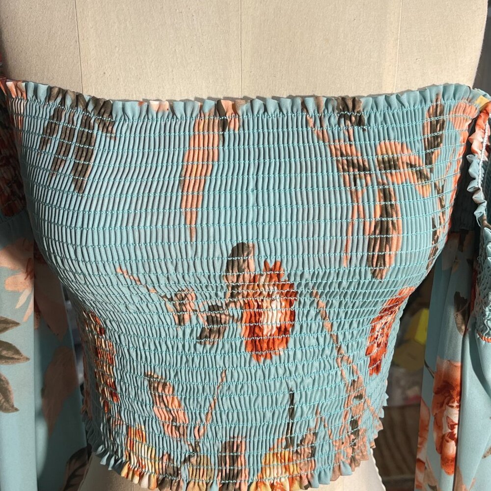 Peach Love Crop Top Off the Shoulder Smocked Floral Print - Picture 3 of 11